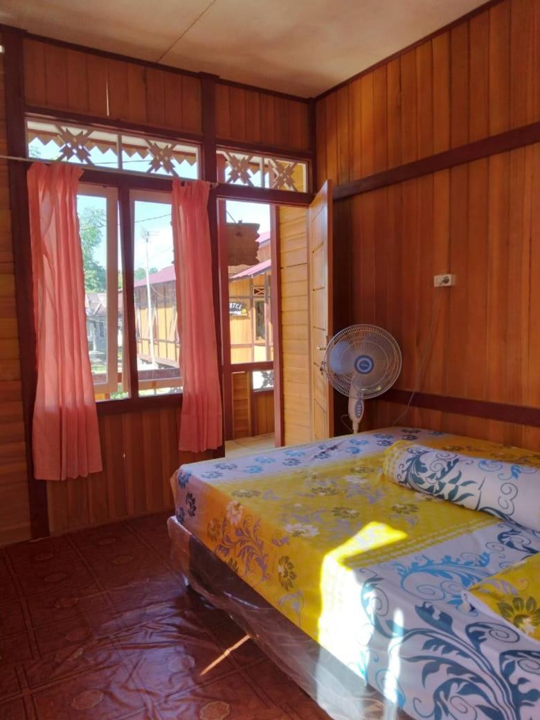 Bunaken Guesthouse Eksteriør billede