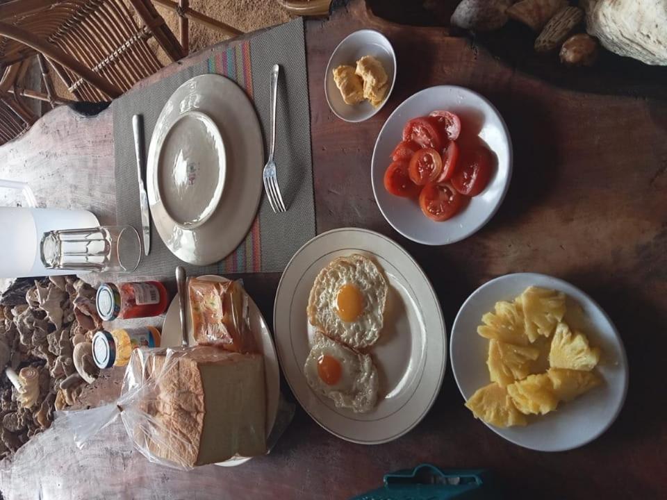 Bunaken Guesthouse Eksteriør billede